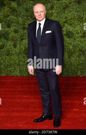 Jason Watkins Teilnahme an der dritten Staffel Premiere von Netflix's The Crown, im Curzon Mayfair in London statt. Bildnachweis sollte lauten: Matt Crossick/EMPICS Stockfoto