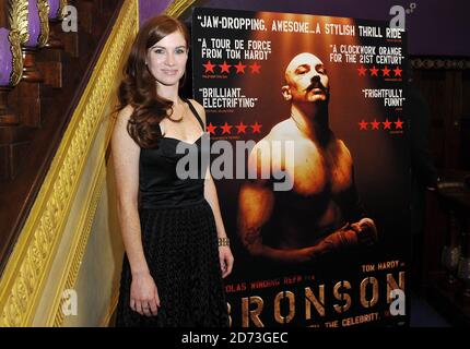 Juliet Oldfield bei einer Celebrity-Vorführung von Bronson im Cineworld-Kino im Zentrum von London. Stockfoto