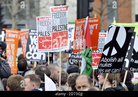 Demonstranten gegen die äthiopische Regierung protestieren am Tag des G20-Gipfels im Excel Center in East London. Stockfoto