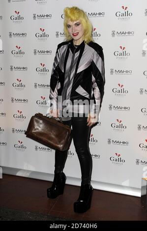 PAM Hogg kommt zum Start des Gallo Rose und MAHIKI Pop Up in Soho, London. Stockfoto