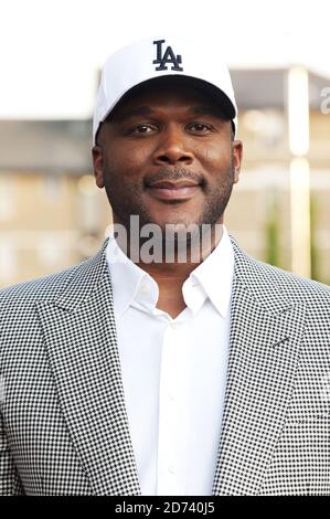 Tyler Perry kommt zur Premiere von Why Di I Get Married Too? Im noblen Kino in Brixton, Süd-London. Bilddatum: 21. Mai 2010. M Crossick/EMPICS Stockfoto