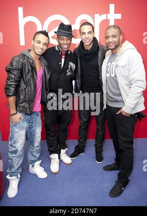 JLS im Bild nach einem Interview mit Emma Bunton und Neil Bentley in den Global Radio Studios im Zentrum von London. Stockfoto