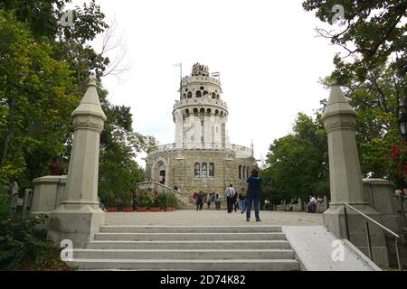 Elizabeth Lookout ist ein historischer Aussichtsturm auf dem János-Hügel, Erzsébet-kilátó, Budapest, Ungarn, Magyarország, Europa Stockfoto