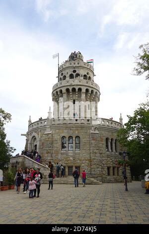 Elizabeth Lookout ist ein historischer Aussichtsturm auf dem János-Hügel, Erzsébet-kilátó, Budapest, Ungarn, Magyarország, Europa Stockfoto