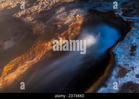 El Tatio Geysire (Geysire del Tatio), das größte Geysir-Feld der südlichen Hemisphäre, Atacama-Wüste, Nordchile Stockfoto