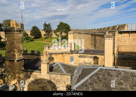 Eastgate, der Haupteingang zum Lincoln Castle und den Burgmauern, City of Lincoln, Lincolnshire, England, Großbritannien Stockfoto