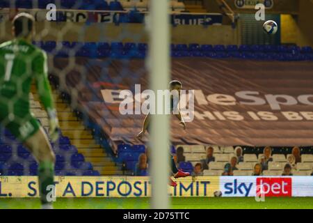 Birmingham, Großbritannien. 20. Oktober 2020. Während des Sky Bet Championship-Spiels zwischen Coventry City und Swansea City in St Andrews, Birmingham, England am 20. Oktober 2020. Foto von Nick Browning/Prime Media Images. Kredit: Prime Media Images/Alamy Live Nachrichten Stockfoto