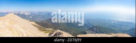 Der Panoramablick vom Olympos Berg oder Tahtali bei Kemer, Provinz Antalya, Türkei Stockfoto