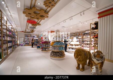 Selfridges Spielwarengeschäft in London, Großbritannien, 20. September 2019: In einem Selfridges Spielwarengeschäft in London. Stockfoto