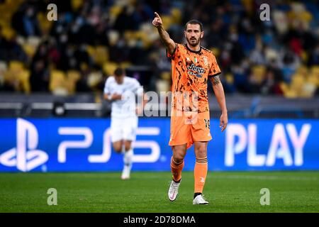 Kiew, Ukraine - 20. Oktober 2020: Leonardo Bonucci von Juventus FC Gesten während des UEFA Champions League Fußballspiels zwischen FC Dynamo Kiew und Juventus FC. Juventus FC gewann 2-0 gegen den FC Dynamo Kiew. Kredit: Nicolò Campo/Alamy Live Nachrichten Stockfoto