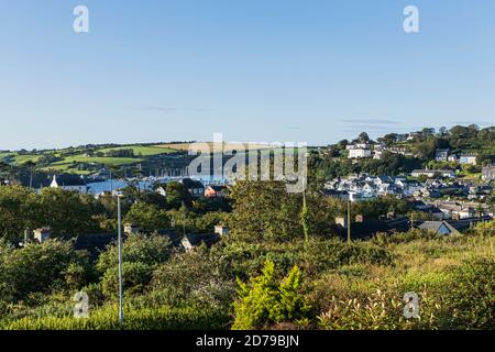 Blick über die Stadt und den Hafen von Admirals Walk, Kinsale, County Cork, Irland Stockfoto