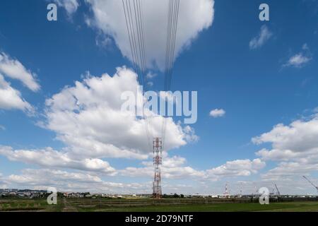 Wolken in Sonnentag, Isehara Stadt, Kanagawa Präfektur, Japan. Wolkendecke 5 Stockfoto