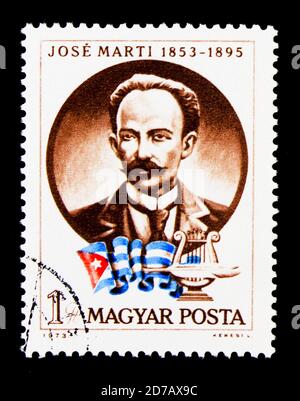 MOSKAU, RUSSLAND - 26. NOVEMBER 2017: Eine in Ungarn gedruckte Briefmarke zeigt Jose Marti (1853-1895) kubanischer Dichter & Freiheitskämpfer, Personalities Serie, um 1 Stockfoto