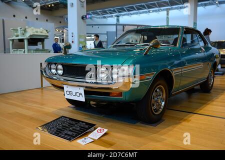 Nagoya / Japan Nov 26 2019 : Klassisches Sportwagen-Modell Celica in der Halle des Memorial Museum of Industry and Technology geparkt. Stockfoto