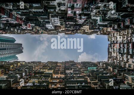 Das berühmte Yick Fat Building in Hongkong Stockfoto