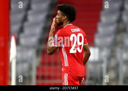 München, Deutschland. Oktober 2020. Fußball: Champions League, FC Bayern München - Atlético Madrid. Gruppenphase, Gruppe A, Matchday 1 in der Allianz Arena. Kingsley Coman von Bayern München feiert sein 1:0-Tor. Quelle: Matthias Schrader/Pool AP/dpa/Alamy Live News Stockfoto