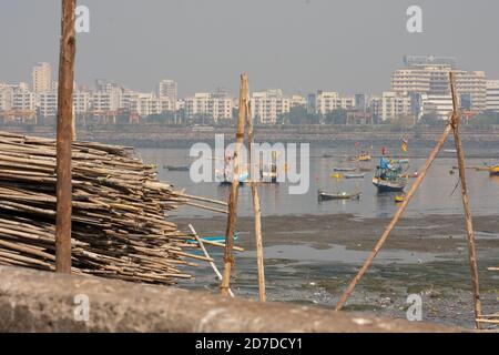 Mumbai, Indien - 24. März 2019: Blick auf die Bucht von Mahim in Mumbai. Stockfoto