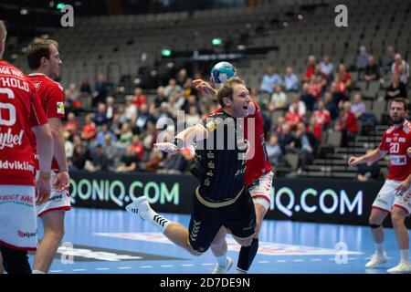 Aalborg, Dänemark. Oktober 2020. Steffen Weinhold (13) vom THW Kiel beim EHF Champions League-Spiel zwischen Aalborg Handball und THW Kiel in der Jutlander Bank Arena in Aalborg. (Foto Kredit: Gonzales Foto/Alamy Live News Stockfoto