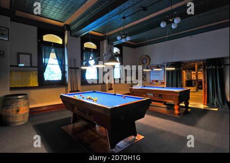 Cuballing Pub ist ein typisches westaustralisches Wheatbelt Country Pub aus dem frühen 20. Jahrhundert. Stockfoto