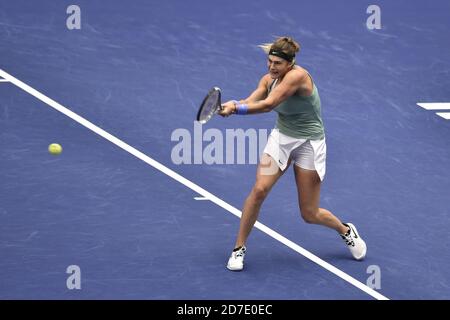 Ostrava, Tschechische Republik. Oktober 2020. ***CTK POOL*** Aryna Sabalenka aus Weißrussland spielt beim Tennisturnier J&T Banka Ostrava Open 2020 in Ostrava, Tschechien, 22. Oktober 2020 gegen Cori Gauff aus den USA. Kredit: Jaroslav Ozana/CTK Foto/Alamy Live Nachrichten Stockfoto