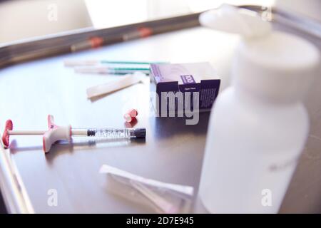 Nahaufnahme Der Spritze Und Behandlung Für Botox Injektion Verwendet Stockfoto