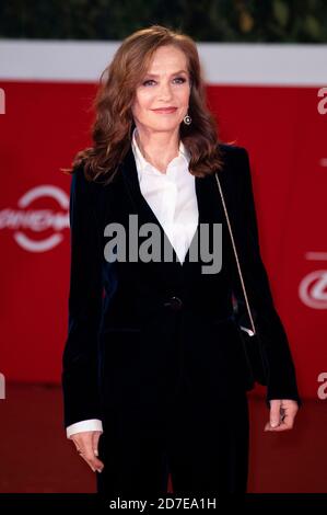 Rom, Italien. Oktober 2020. Isabelle Huppert bei der Premiere des Films 'die Rede/Le discuss' beim 15. Internationalen Filmfestival Rom/Festa del Cinema di Roma 2020 im Auditorium Parco della Musica. Rom, 19. Oktober 2020 Quelle: dpa/Alamy Live News Stockfoto