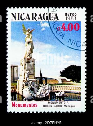 MOSKAU, RUSSLAND - 26. NOVEMBER 2017: Eine in Nicaragua gedruckte Briefmarke zeigt Monument to Ruben Dario, Managua, Buildings Serie, um 1983 Stockfoto