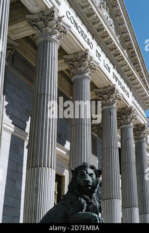 Kongress der spanischen Abgeordneten in Madrid. Außenansicht Stockfoto