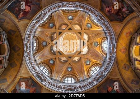 Kuppel von Real Chiesa di San Lorenzo, Turin Stockfoto