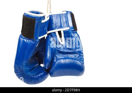 Boxhandschuhe isoliert auf weißem Hintergrund. Stockfoto