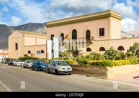 Terrasini, Sizilien, Italien - 26. September 2020: Palast von Aumale, das Regionale Museum für Naturgeschichte in Terrasini, Provinz Palermo. Stockfoto