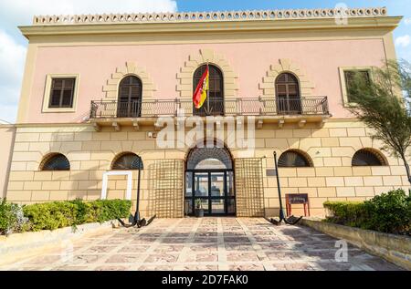 Terrasini, Sizilien, Italien - 26. September 2020: Palast von Aumale, das Regionale Museum für Naturgeschichte in Terrasini, Provinz Palermo. Stockfoto