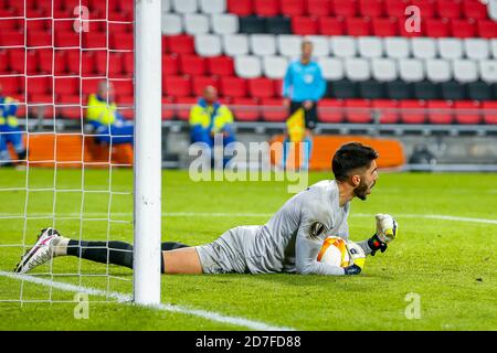 EINDHOVEN, 22-10-2020, Philips Stadion, Stadion des PSV, Europa League Saison 2020-2021. PSV - Granada. Granada Torwart Rui Silva Kredit: Pro Shots/Alamy Live News Stockfoto