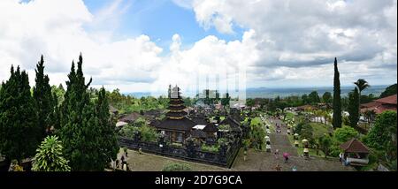 Besakih Tempel befindet sich in Karangasem Regency. Es ist Mutter des Hindu-Tempels. Heilig und voll mit gott atmosfer. Stockfoto