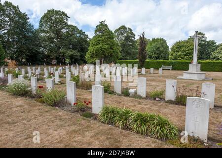 Second World war Graves in Anns Hill Cemetery, Gosport, Hampshire, England, Großbritannien Stockfoto