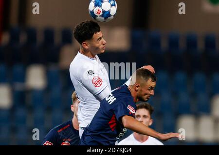 VELSEN-ZUID , 23-10-2020 , Rabobank IJmond Stadion , Niederländischer Fußball , Keuken Kampioen Divisie , Saison 2020 / 2021. Telstar-Spieler Benaissa Benamar im Spiel Telstar gegen Helmond Sport Stockfoto