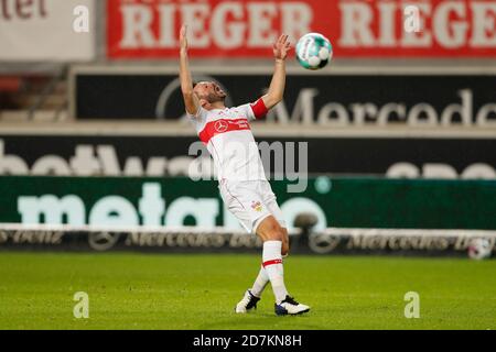 Stuttgart, Deutschland. 23. Okt, 2020. firo: 23.10.2020, Fußball, 1. Bundesliga, Saison 2020/2021, 5. Spieltag, VFB Stuttgart - FC Köln, Gonzalo Castro, VFB Stuttgart, VFB, Stuttgart, ganze Figur, Geste, Enttauschung, Nutzung weltweit Credit: dpa/Alamy Live News Stockfoto