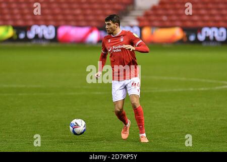 NOTTINGHAM, GROSSBRITANNIEN. 23. OKTOBER Nicolas Ioannou von Nottingham Forest während des Sky Bet Championship Spiels zwischen Nottingham Forest und Derby County am City Ground, Nottingham am Freitag, 23. Oktober 2020. (Kredit: Jon Hobley - MI News) Kredit: MI Nachrichten & Sport /Alamy Live Nachrichten Stockfoto