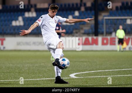 VELSEN-ZUID , 23-10-2020 , Rabobank IJmond Stadion , Niederländischer Fußball , Keuken Kampioen Divisie , Saison 2020 / 2021. Telstar-Spieler Welat Cagro im Spiel Telstar gegen Helmond Sport Stockfoto