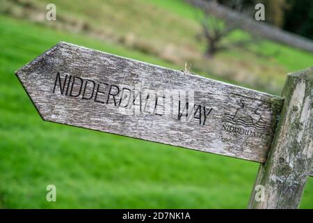 Nidderdale Way Sign, Lofthouse, North Yorkshire Dales, Großbritannien Stockfoto