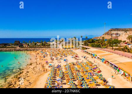 Luftaufnahme des Strandes von Amadores auf der Insel Gran Canaria In Spanien Stockfoto