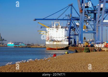 Der Hafen von Felixstowe ist der verkehrsreichste Containerterminal in Großbritannien Stockfoto