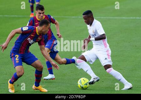 Camp Nou, Barcelona, Katalonien, Spanien. Okt. 2020. La Liga Fußball, Barcelona versus Real Madrid; Mandy wird von Dest of Real übernommen Credit: Action Plus Sports/Alamy Live News Stockfoto