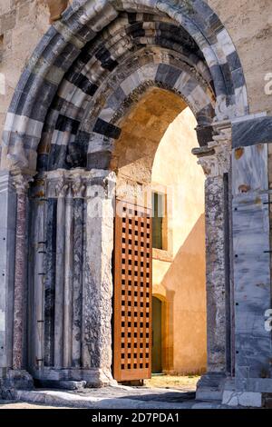 Spanisches Tor (Porta Spagnola) im Schloss Maniace (Castello Maniace). Syrakus, Sizilien, Italien. Stockfoto