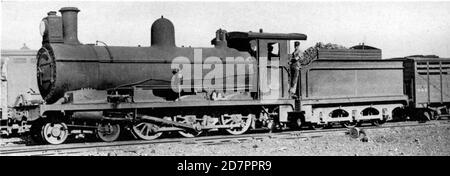 Südafrika Geschichte: Cape Government Railways 5th Class 4-6-0 no 135; dann OVGS Nr. 55; dann CSAR Nr. 332; dann SAR-Nr. 0332Auf Rangierdienst in den Cape Town Werften ca. 1930 Stockfoto