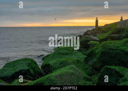 Sonnenaufgang vom Midland Beach Staten Island Stockfoto