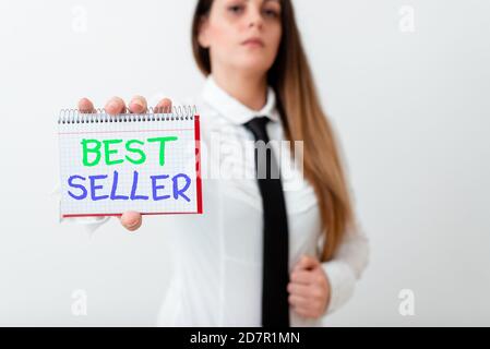 Textschild mit dem Titel „Best Seller“. Business Foto Textbuch oder andere Produkt, das in sehr großen Zahlen verkauft Modell mit verschiedenen leeren Farbe Notep Stockfoto