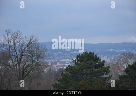 Kirche am Steinhof von Otto Wagner von der Gloriette, Hietzing Stockfoto