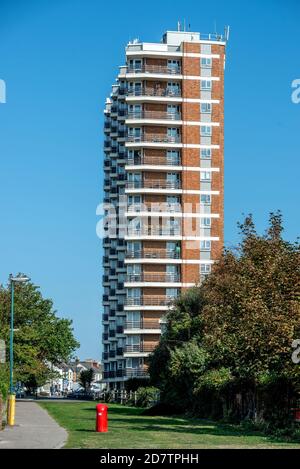 Bognor Regis, 21. September 2020: Fitzleet House auf Queensway. Stockfoto