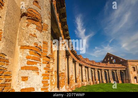 Der alte teilweise restaurierte Palast in Ruschany, Weißrussland. Region Brest. Der Hauptsitz des Oberstammes der Adelsfamilie Sapieha. Berühmte Orte in Weißrussland. Stockfoto